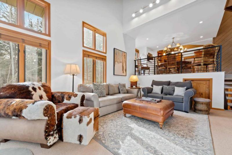 Ridgepoint Townhome 198 By East West Hospitality Beaver Creek Kültér fotó