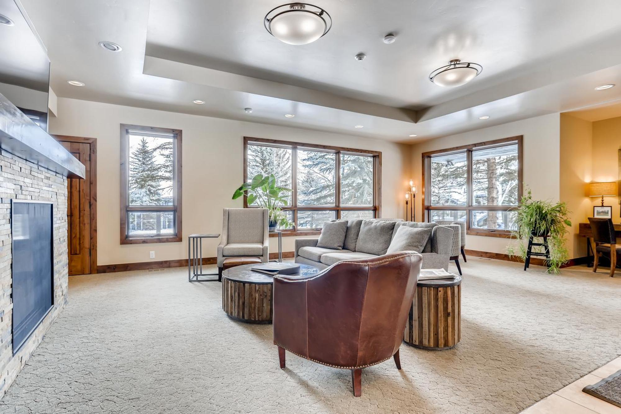 Ridgepoint Townhome 198 By East West Hospitality Beaver Creek Kültér fotó